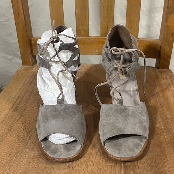 Paul Green Marsha Ghillie Sandal Tan Size 5 - Picture 2 of 7